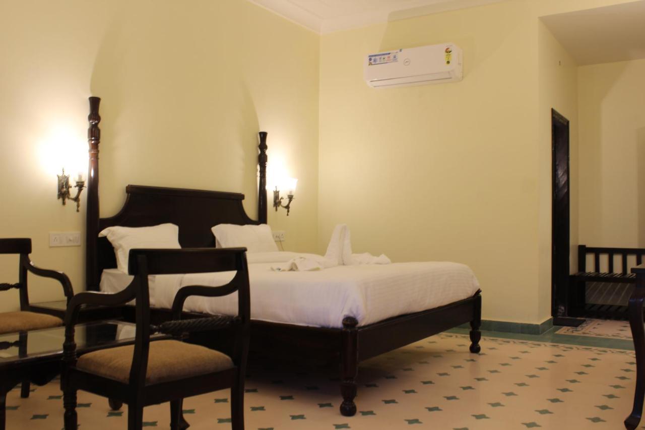 Hotel The Grand Barso Bharatpur Zewnętrze zdjęcie