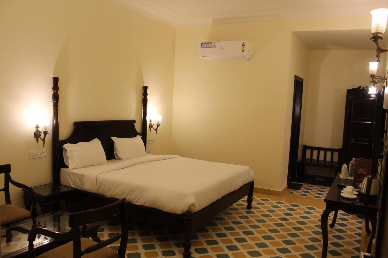 Hotel The Grand Barso Bharatpur Zewnętrze zdjęcie
