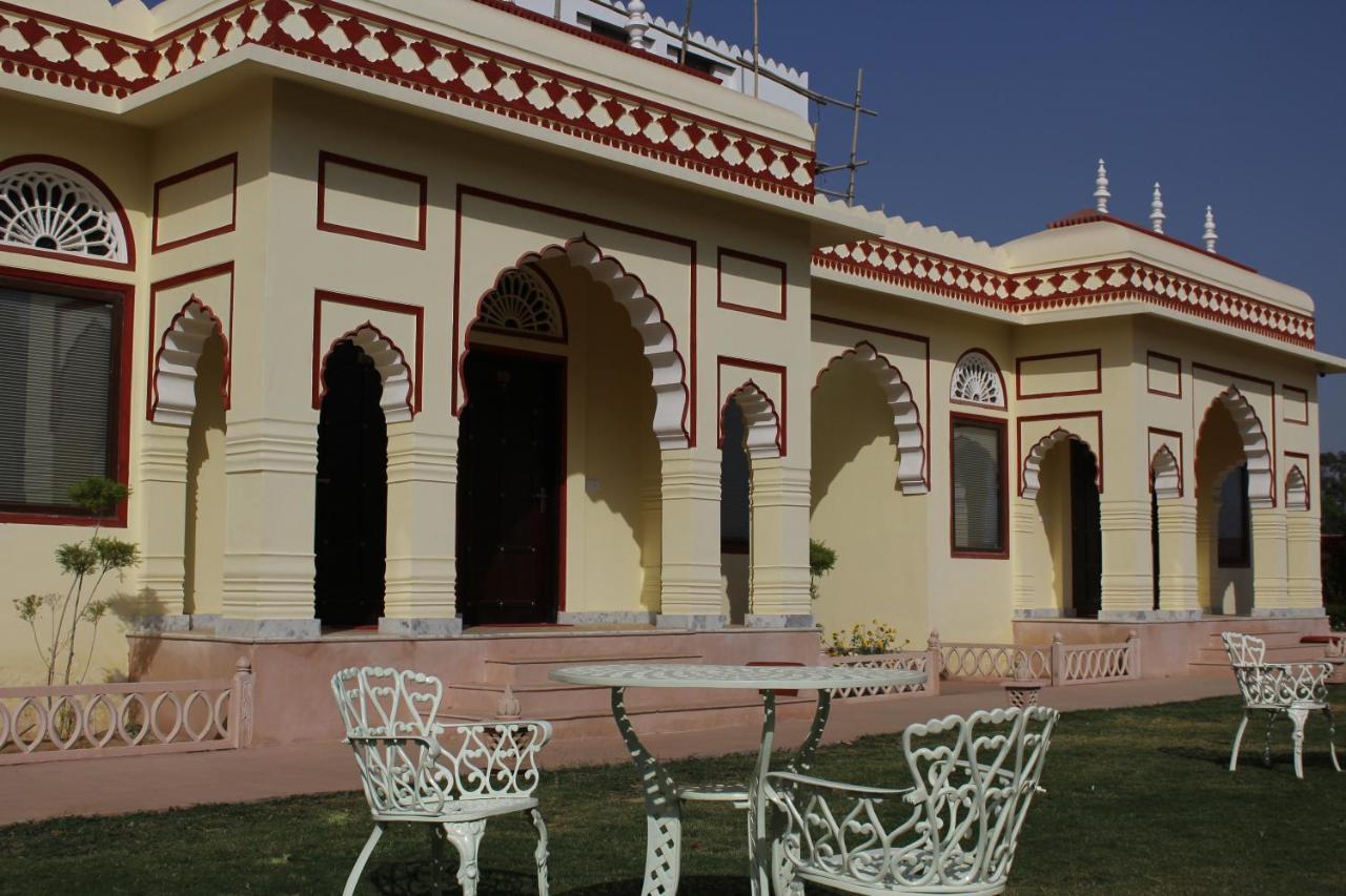 Hotel The Grand Barso Bharatpur Zewnętrze zdjęcie