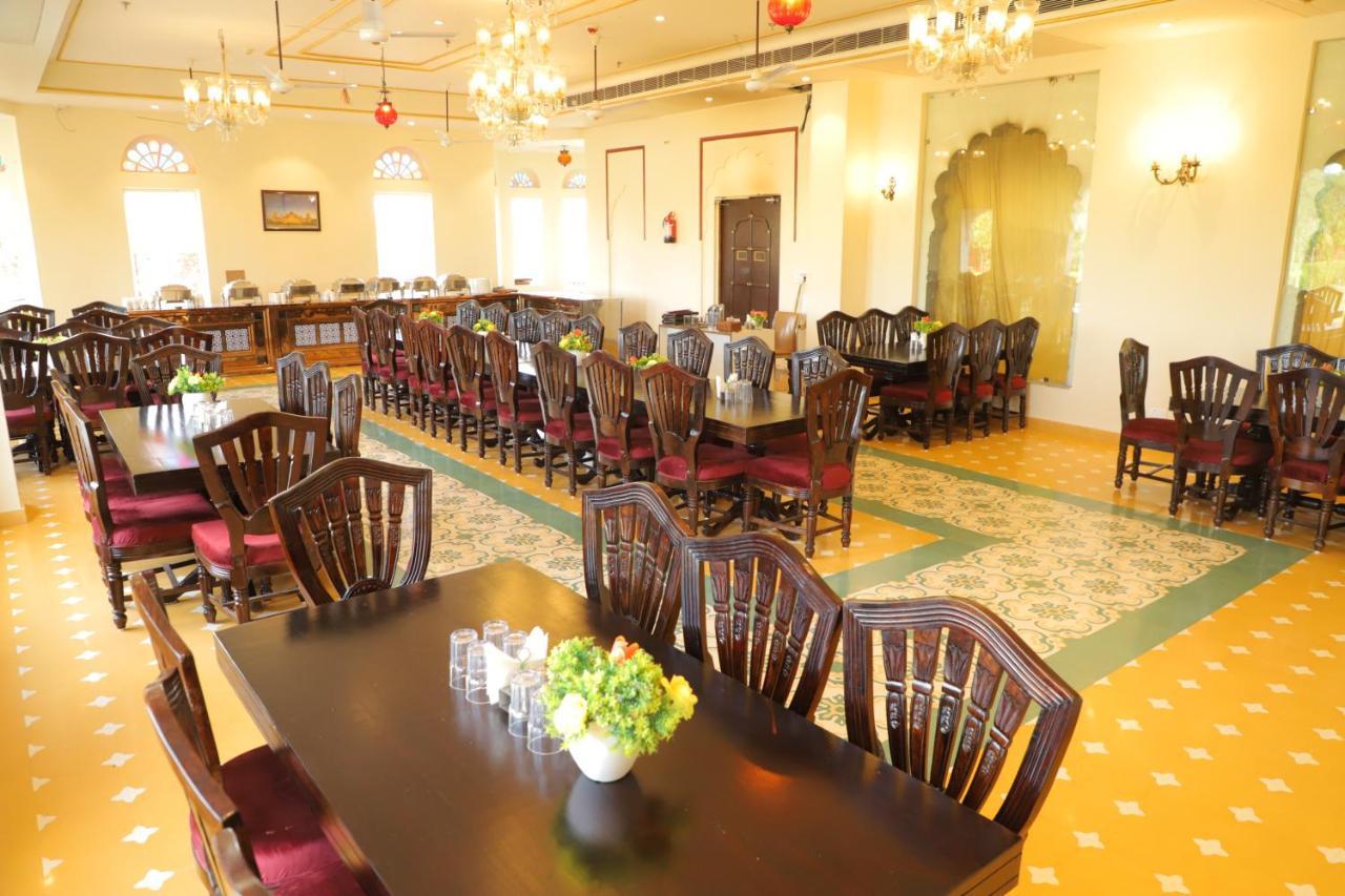 Hotel The Grand Barso Bharatpur Zewnętrze zdjęcie